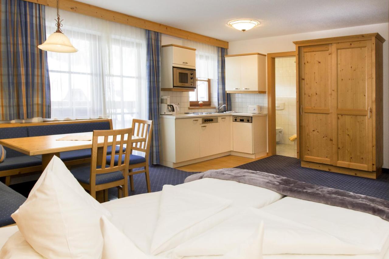 Hotel Montana イシュグル エクステリア 写真